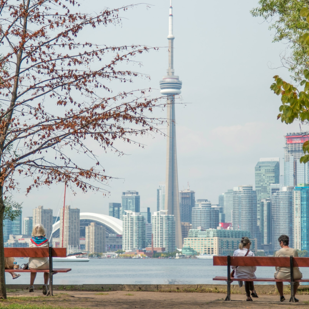 Top 10 Toronto Fashion Influencers on Instagram to Follow in 2023